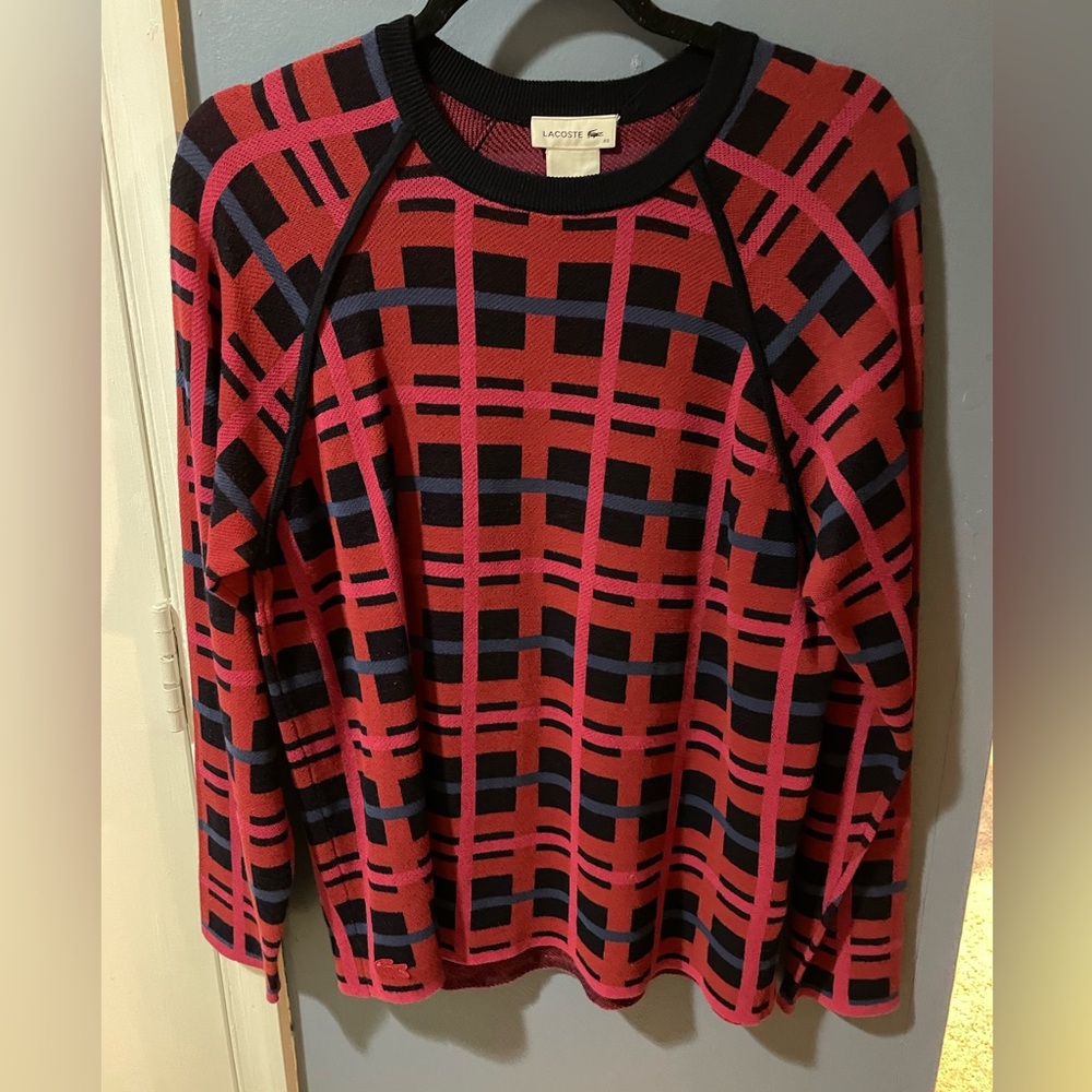 Lacoste women’s checkered sweater 
Size 40